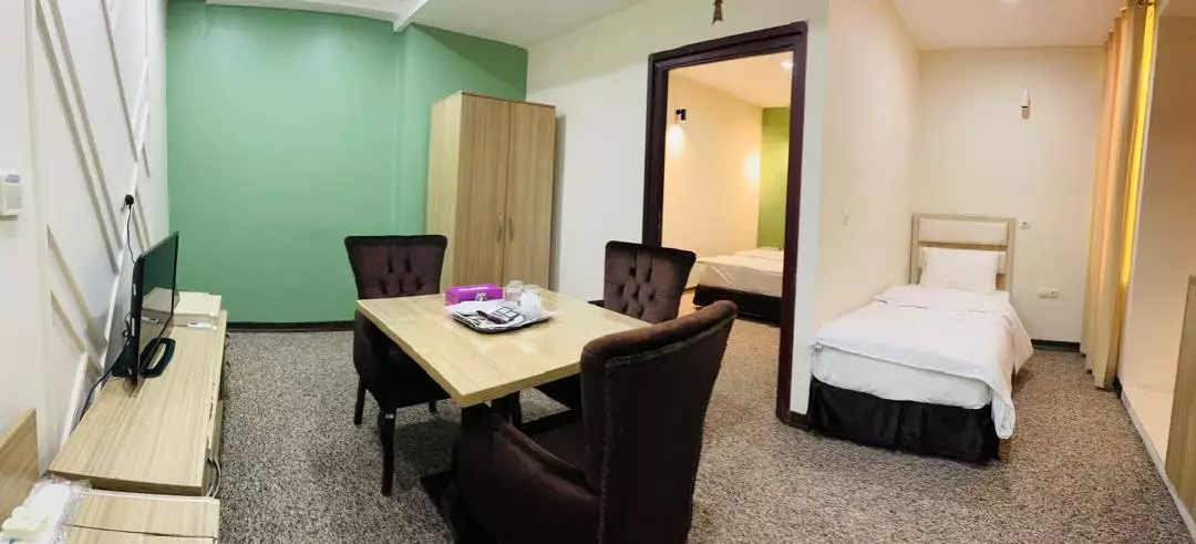 Alibaba https://cdn.alibaba.ir/ostorage/hotel-accommodation-images/6964adb046ae9d8e6fb499af_سوئيت يک خواب 3 تخته.webp